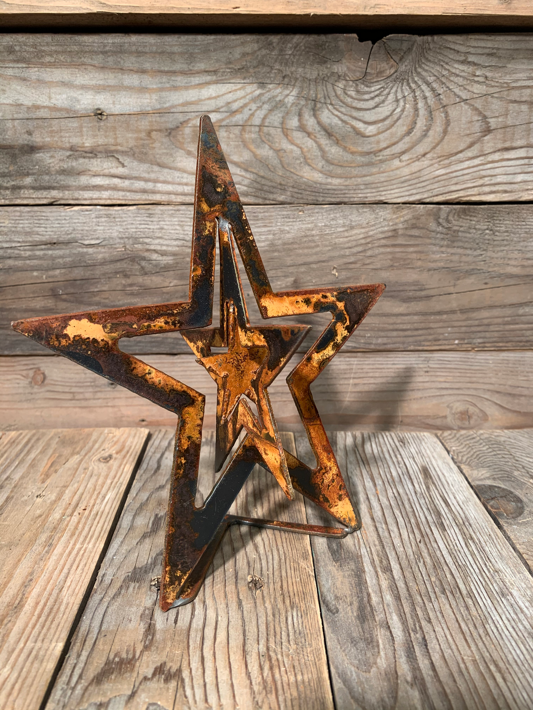 Tri Star - Standing