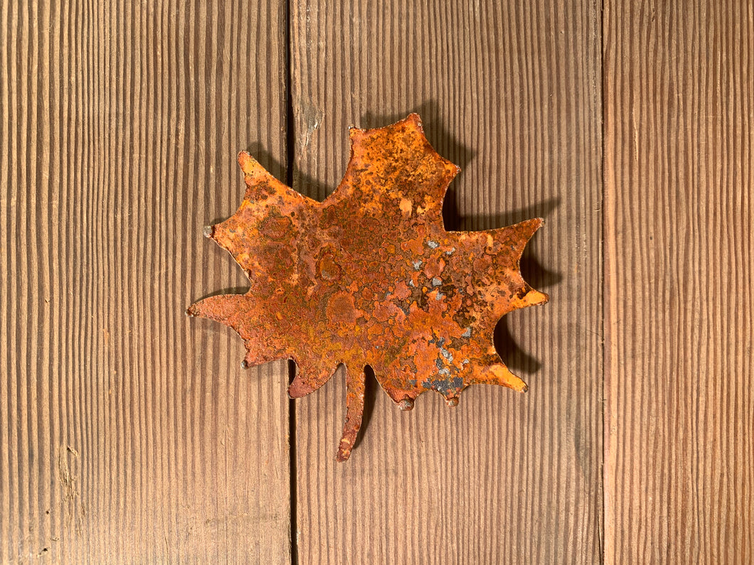Maple Leaf - Rusted Magnet