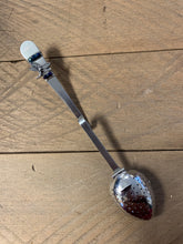 Load image into Gallery viewer, Rest EZ Tea Infuser
